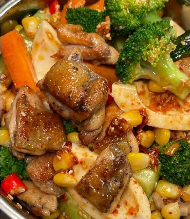 把苦瓜这样做,儿子尝了一块说:这味道不错,苦瓜也不怎么苦了!