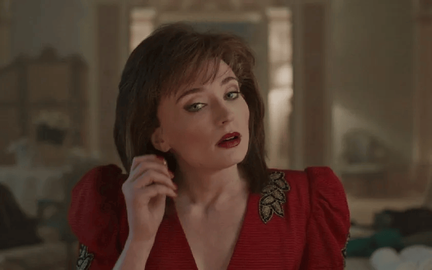 母亲、爱人、骗子、窃贼……DP 佩德罗·卡蒂罗谈 BBC 犯罪题材剧《琼》