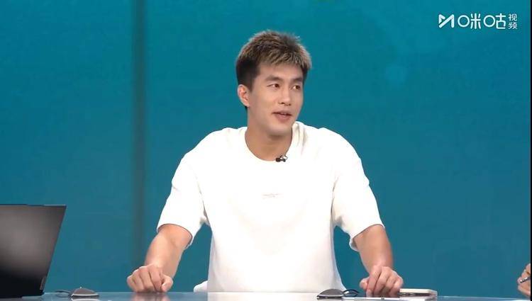 31岁郭艾伦直言想回国家队，但应该没什么机会了，此前眼睛被队友误伤，缝了40多针