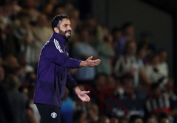 门将问题？阿莫林：输第4级别队，那就不是门将而是一切都有问题