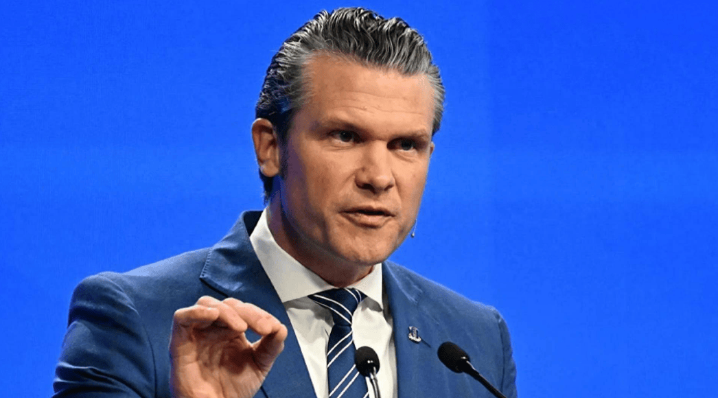 看完九三阅兵，特朗普大受刺激，以三军统帅身份，向全体美军下令