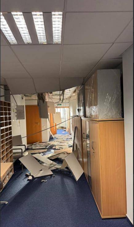 末日将军回归了？炸电厂，炸火车，俄军停电战术太成功，重创乌军