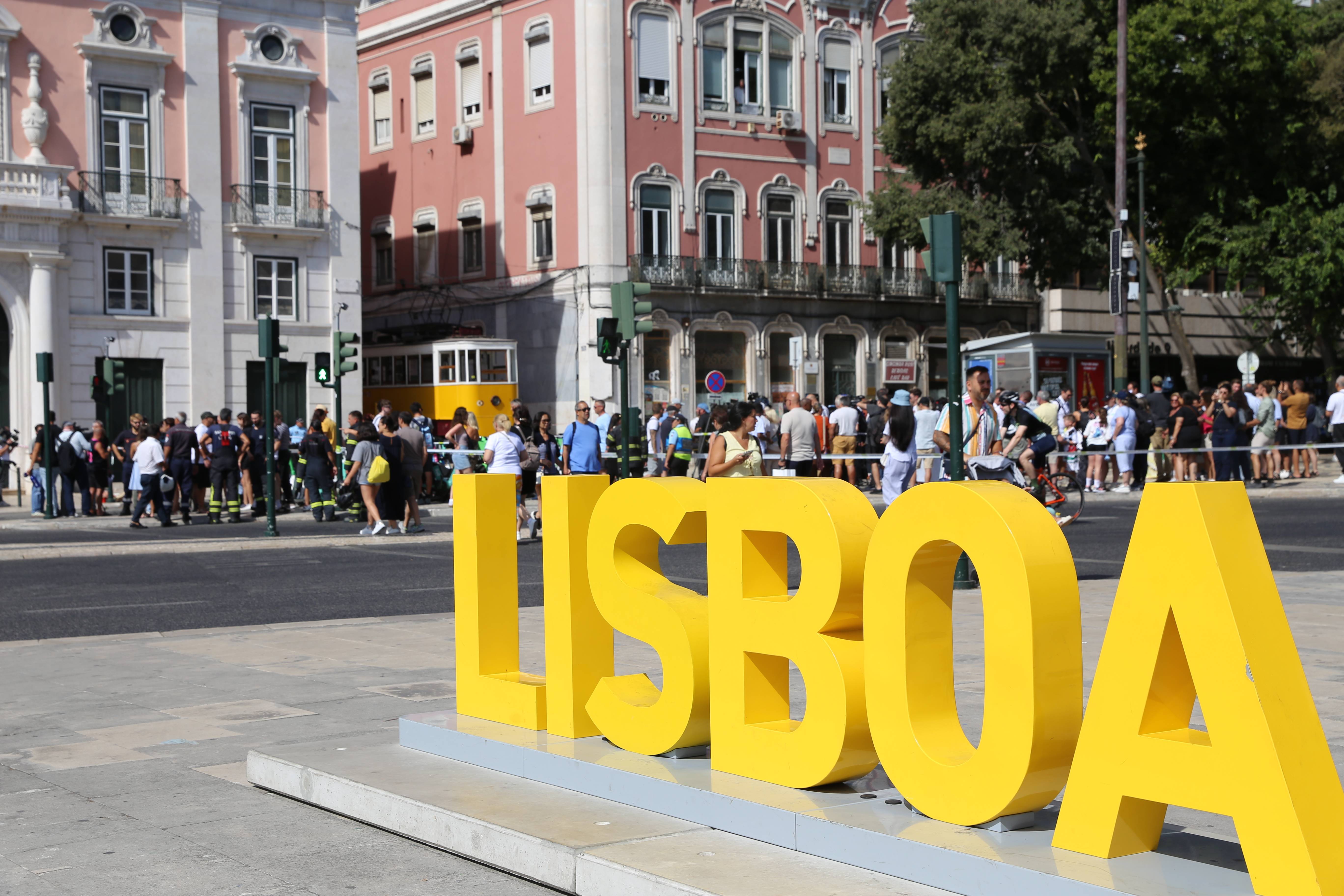 葡萄牙里斯本缆车事故死亡人数升至17人