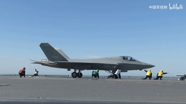 马院士8年前预言成真！福建舰电磁弹射歼-35成功，领先美国多少？