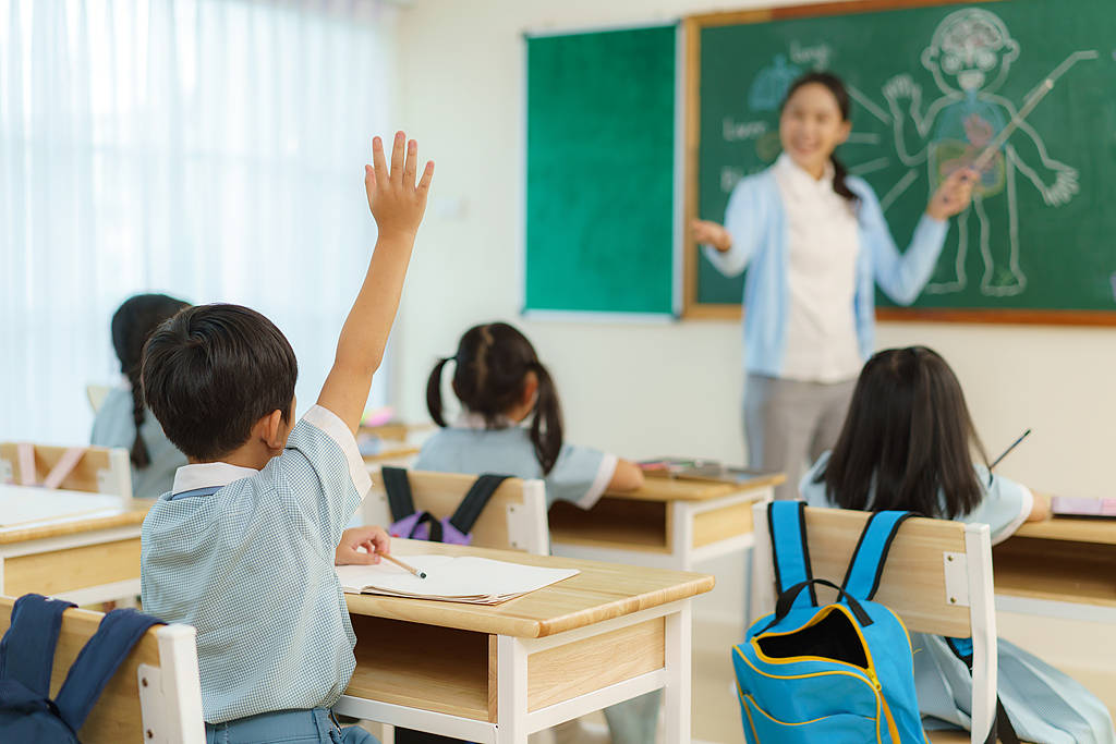 幼师携带“地贫”基因被解聘,不合理的规定为啥必须执行