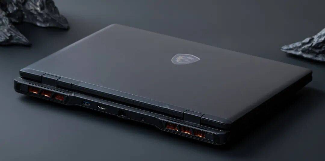 国际品牌的低价位强战力：微星神影16锐龙版（5060款）评测