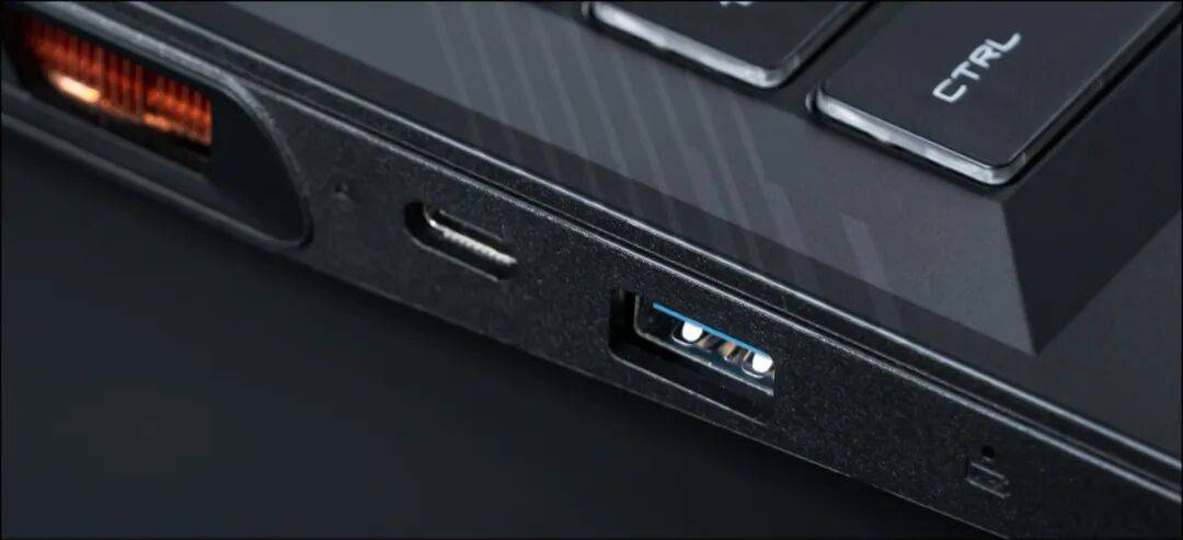 国际品牌的低价位强战力：微星神影16锐龙版（5060款）评测