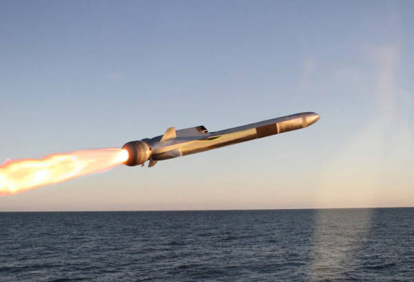 挪威交付导弹前毁约，美国撇清关系，马防长怒批：还有没有国际法